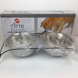 Spot Scroll Work Stainless Steel Double Diner
